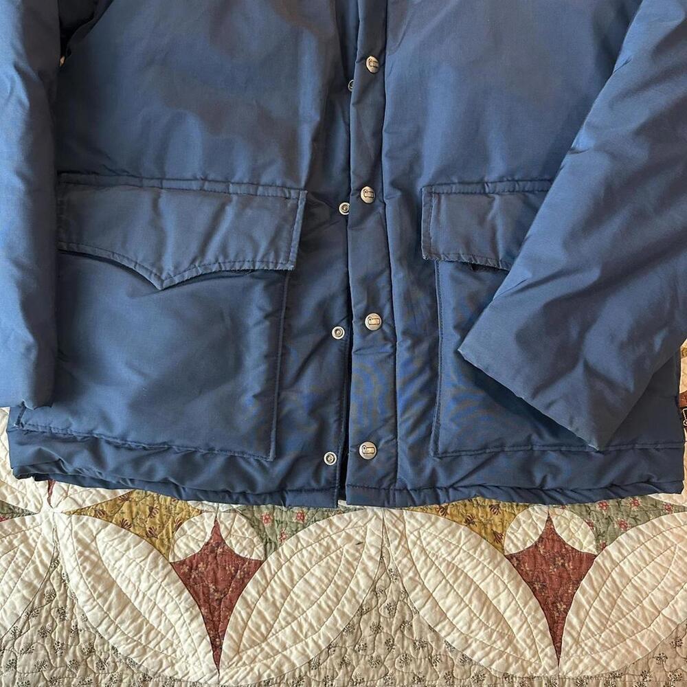 1970s vintage navy blue Woolrich puffer chore coat size L - Picture 2 of 6